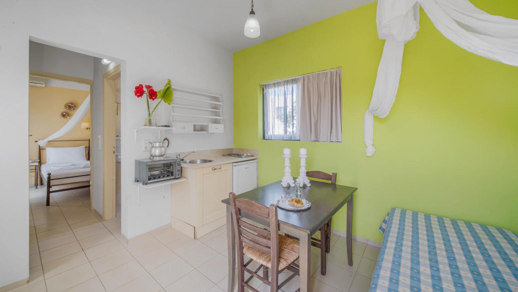 Golden Bay Hotel Apartments Malia  Bilik gambar
